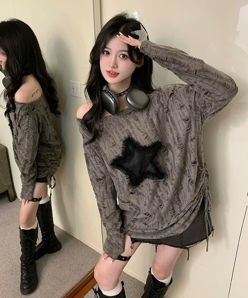 shopnikoniko(ショップニコニコ)の「チュールスターモチーフ ワンショルダー ダメージトップス(Tシャツ/カットソー・レディース・ホワイト/グレー・フリー)」の4枚目の写真