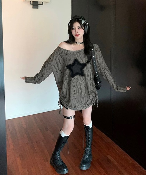shopnikoniko(ショップニコニコ)の「チュールスターモチーフ ワンショルダー ダメージトップス(Tシャツ/カットソー・レディース・ホワイト/グレー・フリー)」の8枚目の写真