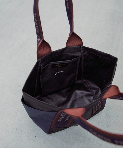 feepur（フェピュール）の「【THEATRE PRODUCTS/シアタープロダクツ】別注バイカラーアウトポケットJQテープバッグ-M-（トートバッグ・レディース・ブラック・FREE）」の8枚目の写真