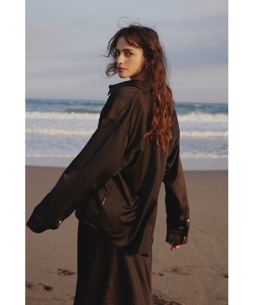 ALEXIA STAM（アリシアスタン）の「Satin Shirt /サテンシャツ