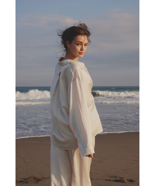 【完売品】 alexiastam サテン シャツ セール】Satin Shirt /サテンシャツ（シャツ/ブラウス）｜ALEXIA