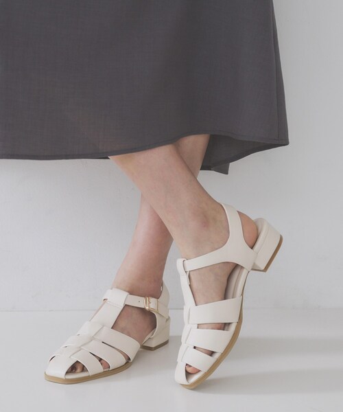 OPAQUE.CLIP（オペークドットクリップ）の「スクエアトゥグルカサンダル（サンダル・レディース・アイボリー/ブラック・03/02）」の3枚目の写真