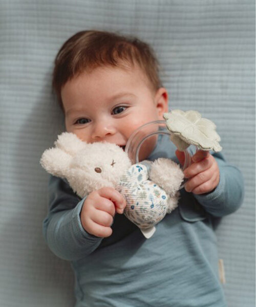 BIRTHDAY BAR（バースデイバー）の「【MIFFY　ミッフィー】 x Little Dutch リングラトル（ベビーギフト・キッズ・ブルー/ピンク・0）」の9枚目の写真