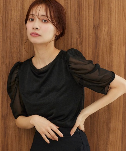 mysty woman（ミスティウーマン）の「［追加1］ラメシアーギャザースリーブプルオーバー　453391（Tシャツ/カットソー・レディース・ブラック/オフホワイト/ライトブルー/チャコールグレー・FREE）」の4枚目の写真