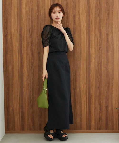 mysty woman（ミスティウーマン）の「［追加1］ラメシアーギャザースリーブプルオーバー　453391（Tシャツ/カットソー・レディース・ブラック/オフホワイト/ライトブルー/チャコールグレー・FREE）」の7枚目の写真