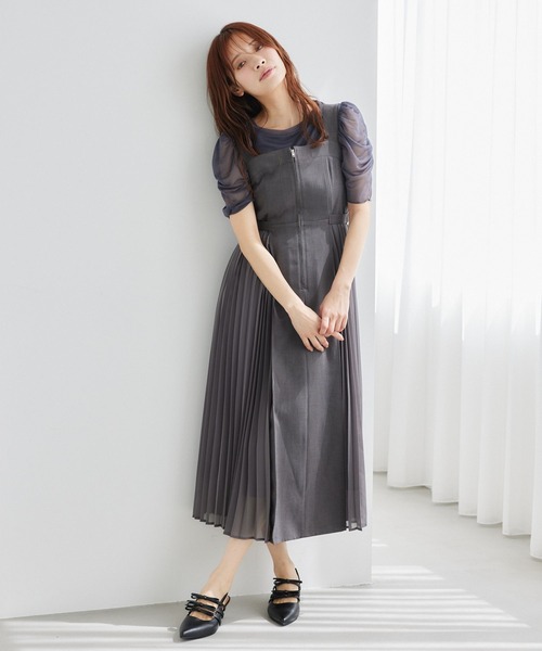 mysty woman（ミスティウーマン）の「［追加1］ラメシアーギャザースリーブプルオーバー　453391（Tシャツ/カットソー・レディース・ブラック/オフホワイト/ライトブルー/チャコールグレー・FREE）」の6枚目の写真