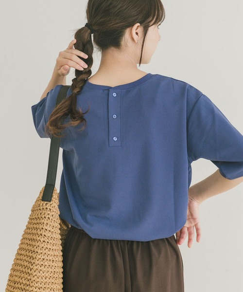 ITEMS URBANRESEARCH（アイテムズ アーバンリサーチ）の「カットジョーゼットロゴTシャツ（Tシャツ/カットソー・レディース・チャコールグレー/ブルー/オフホワイト・FREE）」の21枚目の写真