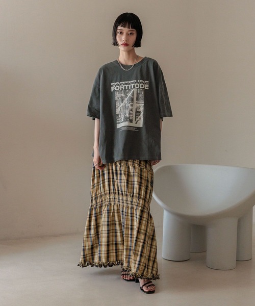 LOWRYS FARM（ローリーズファーム）の「シャーリングボリュームスカート 326200（スカート・レディース・ブラック/イエロー系その他/ブルー系その他・FREE）」の4枚目の写真