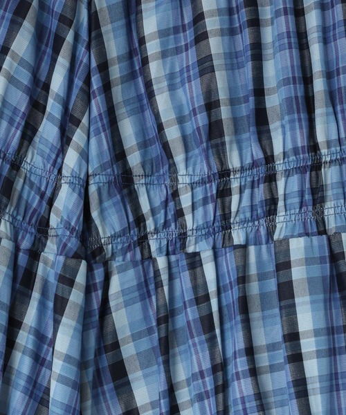 LOWRYS FARM（ローリーズファーム）の「シャーリングボリュームスカート 326200（スカート・レディース・ブラック/イエロー系その他/ブルー系その他・FREE）」の11枚目の写真