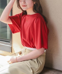 クルーネックタックスリーブトップス