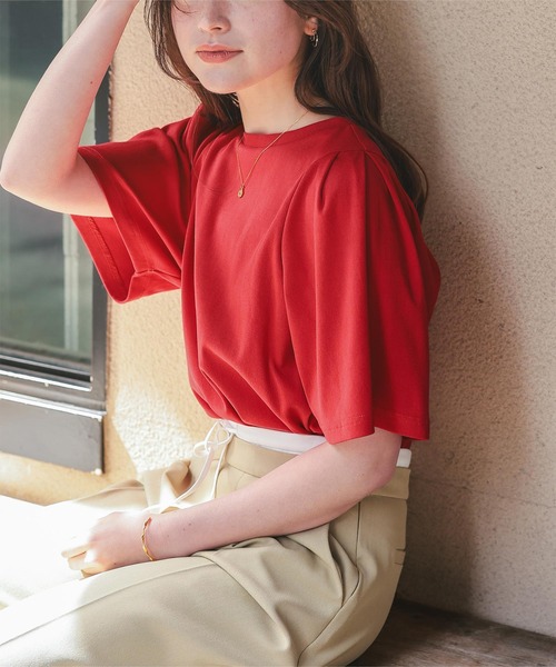 titivate(ティティベイト)の「クルーネックタックスリーブトップス(Tシャツ/カットソー・レディース・ブラック/杢グレー/オフホワイト/ベージュ/ライトグリーン/レッド・M/L)」の6枚目の写真