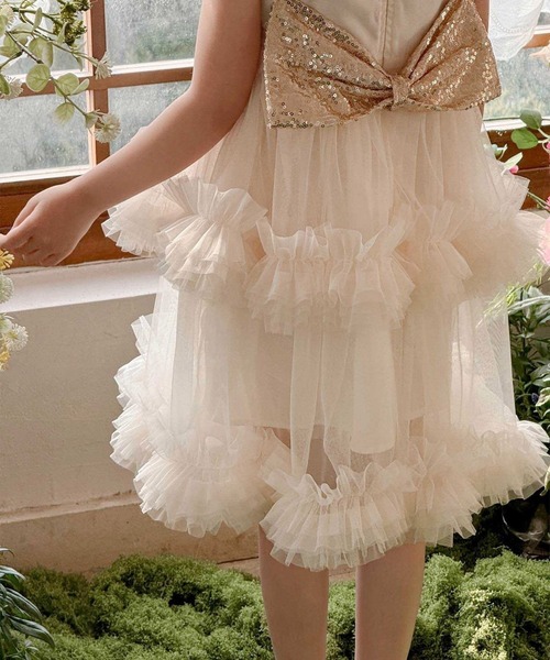 aimoha(アイモハ)の「ゴールドスパンコールフリルチュールワンピース(ワンピース・キッズ・ゴールド・110/120/130/140/150)」の3枚目の写真