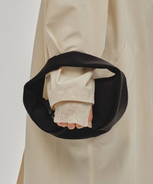 TODAYFUL（トゥデイフル）の「TODAYFUL Bonding Wrap Bag 12511018（ハンドバッグ・レディース・ブラック/ブラウン・FREE）」の18枚目の写真