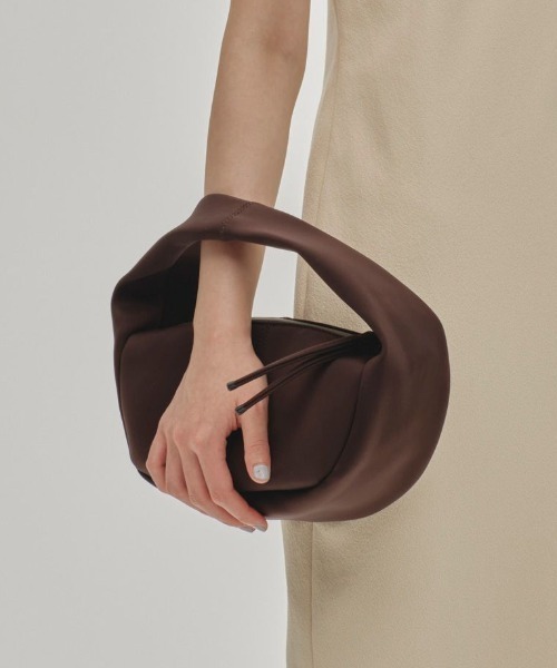 TODAYFUL（トゥデイフル）の「TODAYFUL Bonding Wrap Bag 12511018（ハンドバッグ・レディース・ブラック/ブラウン・FREE）」の12枚目の写真