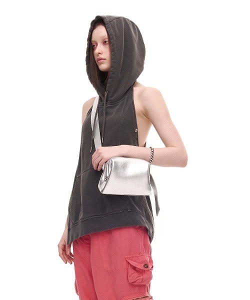 OSOI（オソイ）の「OSOI/オソイ PECAN BROT ハンドバック ショルダーバック ミニバッグ（ハンドバッグ・レディース・シルバー/ブラック・FREE）」の13枚目の写真