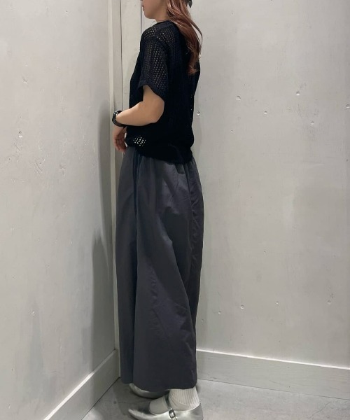 Right-on（ライトオン）の「【HONEYSUCKLE ROSE】ナイロンラインスカート（スカート・レディース・ネイビー/ダークグレー・M/L）」の16枚目の写真