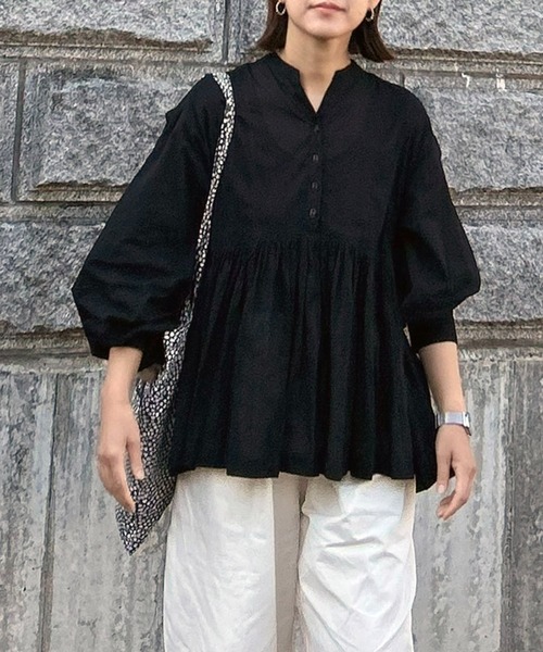 notch.（ノッチ）の「【notch.by KR】スキッパーペプラムブラウス（シャツ/ブラウス・レディース・チャコール/ネイビー/ブラック/オフホワイト・M）」の19枚目の写真