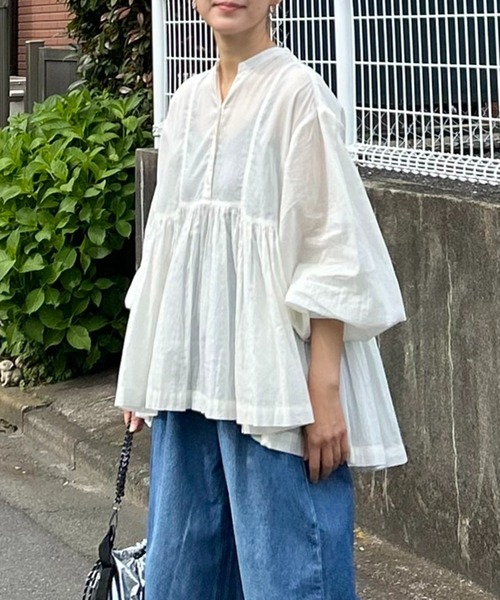 notch.（ノッチ）の「【notch.by KR】スキッパーペプラムブラウス（シャツ/ブラウス・レディース・チャコール/ネイビー/ブラック/オフホワイト・M）」の6枚目の写真