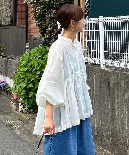 notch.（ノッチ）の「【notch.by KR】スキッパーペプラムブラウス（シャツ/ブラウス・レディース・チャコール/ネイビー/ブラック/オフホワイト・M）」の7枚目の写真