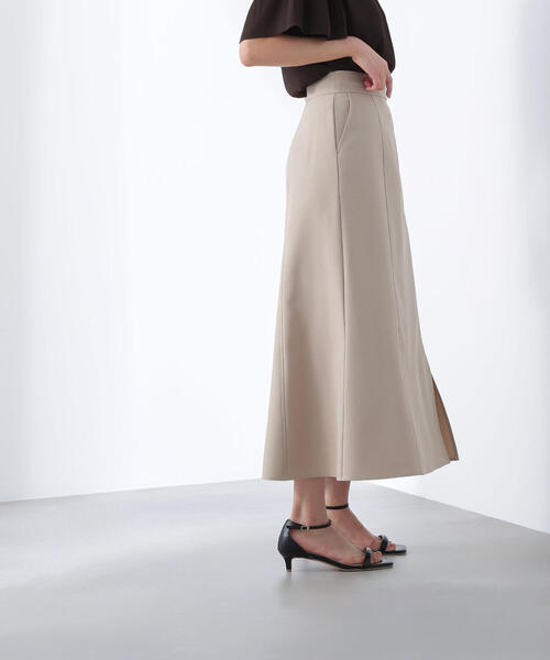 NATURAL BEAUTY BASIC（ナチュラルビューティーベーシック）の「◇サイドボタンリネンライクスカート（スカート・レディース・ワイン/ベージュ・MEDIUM/P/S）」の10枚目の写真