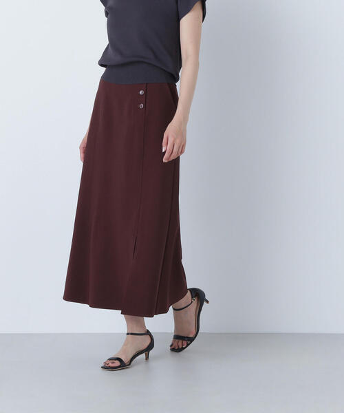 NATURAL BEAUTY BASIC（ナチュラルビューティーベーシック）の「◇サイドボタンリネンライクスカート（スカート・レディース・ワイン/ベージュ・MEDIUM/P/S）」の21枚目の写真
