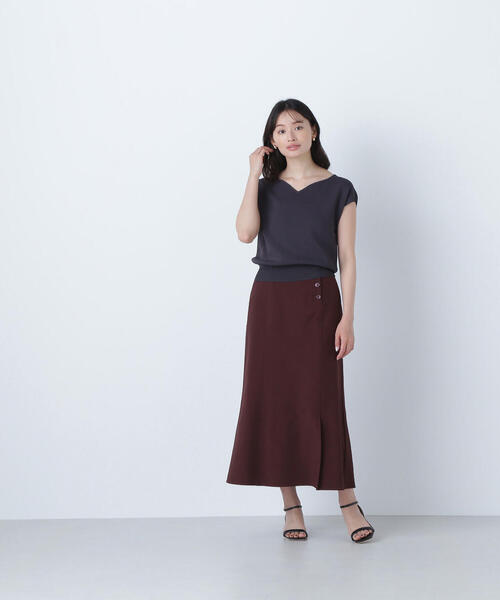 NATURAL BEAUTY BASIC（ナチュラルビューティーベーシック）の「◇サイドボタンリネンライクスカート（スカート・レディース・ワイン/ベージュ・MEDIUM/P/S）」の3枚目の写真