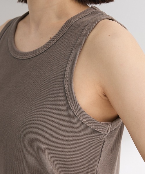 Green Parks(グリーンパークス)の「ピグメントアメスリタンク(タンクトップ・レディース・ブラウン/チャコールグレー・FREE)」の15枚目の写真