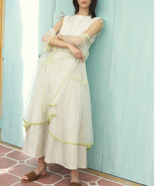 Muel Chic(ミュエルシック)の「Caitlin tulle cardigan ケイトリンチュールカーディガン(カーディガン/ボレロ・レディース・オフホワイト/ライトブルー/ブラック・FREE)」の7枚目の写真