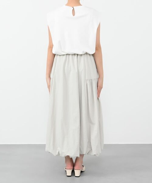 COHINA（コヒナ）の「ドロストドッキングバルーンワンピース 【低身長・小柄女性】（ワンピース・レディース・グリーン/グレー/ブラック・SHORT/REGULAR）」の14枚目の写真