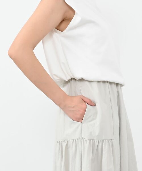 COHINA（コヒナ）の「ドロストドッキングバルーンワンピース 【低身長・小柄女性】（ワンピース・レディース・グリーン/グレー/ブラック・SHORT/REGULAR）」の15枚目の写真