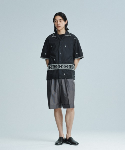 ADAM ET ROPE'（アダムエロペ）の「クロスステッチ ボックスシルエット オープンカラーシャツ（シャツ/ブラウス・メンズ・ホワイト/ブラック・M/L）」の7枚目の写真