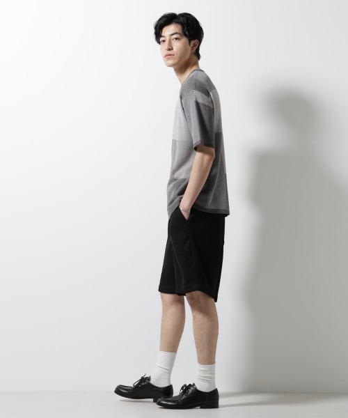 NANO universe(ナノユニバース)の「ブロックチェックニットTシャツ 半袖(Tシャツ/カットソー・メンズ・ブルー/ブラック/ライトグレー・S/L/M)」の17枚目の写真