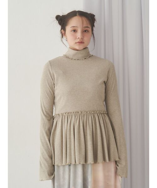 merry jenny（メリージェニー）の「ギャザーペプラムカットtops（ニット/セーター・レディース・アイボリー/モカ/ブラック・FREE）」の11枚目の写真