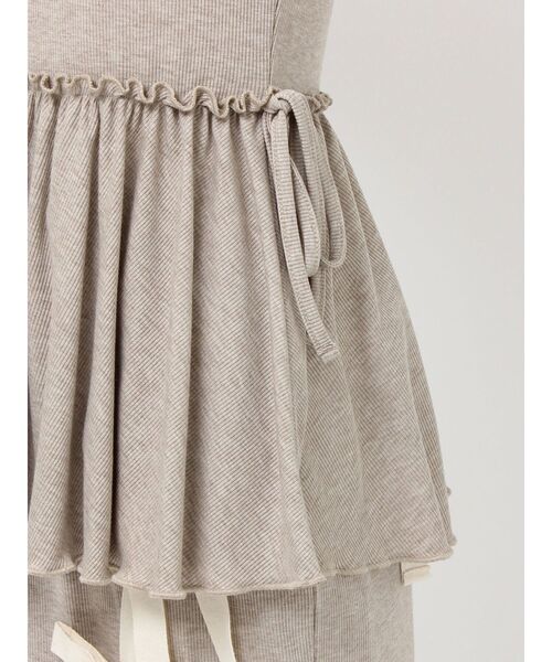 merry jenny(メリージェニー)の「ギャザーペプラムカットtops(ニット/セーター・レディース・アイボリー/モカ/ブラック・FREE)」の10枚目の写真