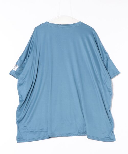 GOLDJAPAN(ゴールドジャパン)の「袖ワッペンVネックオーバーサイズTシャツ【大きいサイズ対応】(Tシャツ/カットソー・レディース・ブルー/ブラック/パープル・FREE)」の22枚目の写真