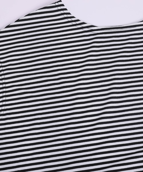 AMELY(エミリー)の「フリルビスチェ×Tシャツセット(アンサンブル・レディース・ホワイト×グレー/ブラック/ホワイト×ブルー/ブラック×ホワイト・フリー)」の12枚目の写真