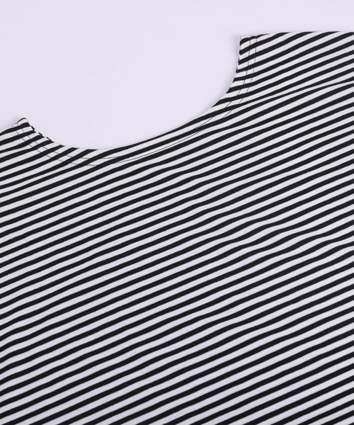 AMELY(エミリー)の「フリルビスチェ×Tシャツセット(アンサンブル・レディース・ホワイト×グレー/ブラック/ホワイト×ブルー/ブラック×ホワイト・フリー)」の16枚目の写真