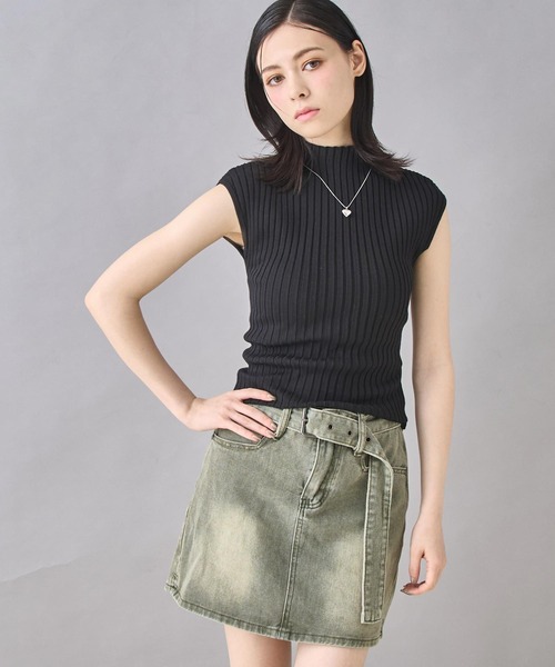 ANAP(アナップ)の「フレンチスリーブ リブ ニット(ニット/セーター・レディース・オフホワイト/オレンジ/イエロー/ブラック・FREE)」の3枚目の写真