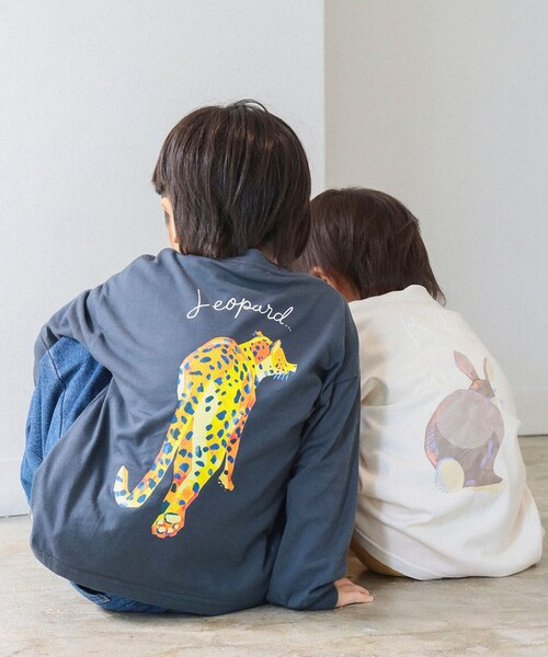 BEAMS mini（ビームスミニ）の「アニマル HIP ロングスリーブ Tシャツ 2025FW（90～140cm）（Tシャツ/カットソー・キッズ・オレンジ系その他6/チャコールグレー/ホワイト系その他5・100/110/120/130/140/90）」の2枚目の写真