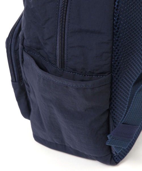 BAYFLOW（ベイフロー）の「[急な雨でも安心!撥水機能付き]アソート刺繍リュック(KIDS)（バックパック/リュック・キッズ・ラベンダー/グレー/ピンク/ネイビー・MEDIUM/LARGE）」の6枚目の写真