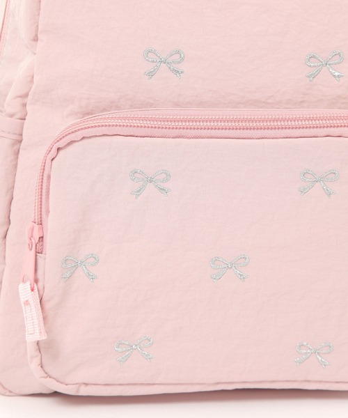 BAYFLOW（ベイフロー）の「[急な雨でも安心!撥水機能付き]アソート刺繍リュック(KIDS)（バックパック/リュック・キッズ・ラベンダー/グレー/ピンク/ネイビー・MEDIUM/LARGE）」の20枚目の写真