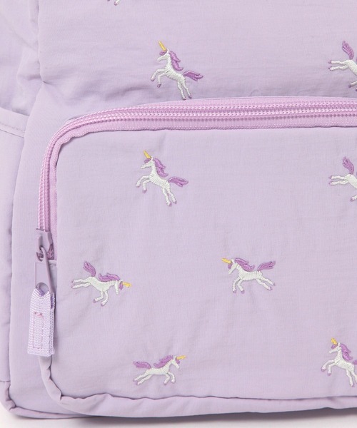 BAYFLOW（ベイフロー）の「[急な雨でも安心!撥水機能付き]アソート刺繍リュック(KIDS)（バックパック/リュック・キッズ・ラベンダー/グレー/ピンク/ネイビー・MEDIUM/LARGE）」の17枚目の写真