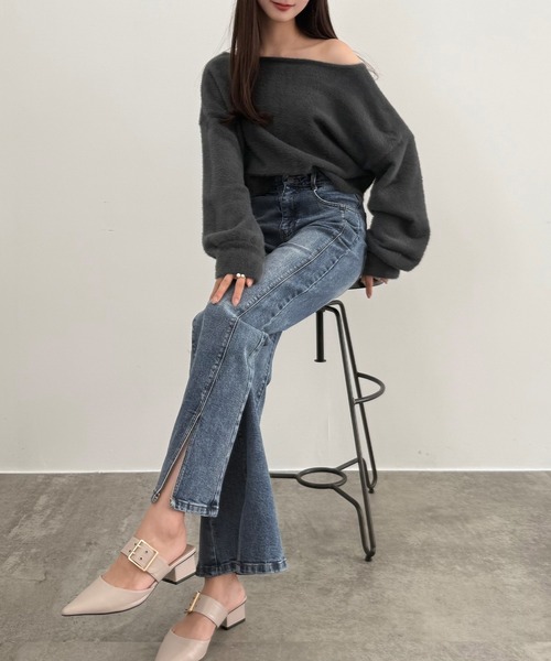 CENEA(セネア)の「ストレッチスリットフレアデニム(デニムパンツ・レディース・ブラック/ライトブルー・SMALL/LARGE/MEDIUM)」の4枚目の写真