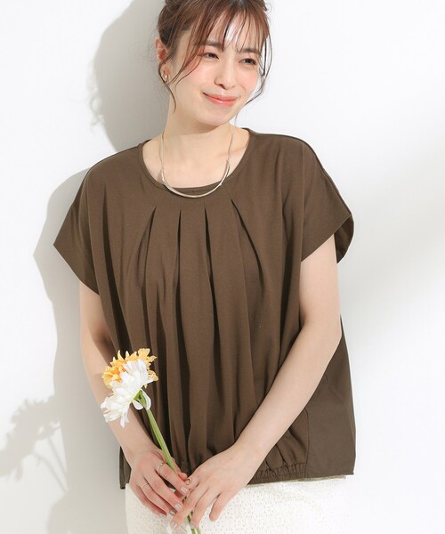 SHOO・LA・RUE(シューラルー)の「【S-LL】インせず着られる 異素材使い デザイントップス(Tシャツ/カットソー・レディース・ブラウン系その他/ブラック/ブルー系その他・04/03/02/01)」の2枚目の写真
