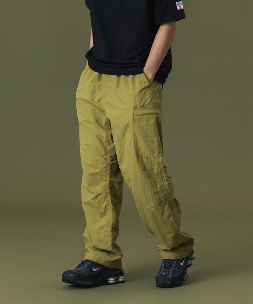 XLARGE（エクストララージ）の「TRACK NYLON PANTS（その他パンツ・メンズ・ブラック/ネイビー/オリーブ・L/XL/S/M）」の3枚目の写真