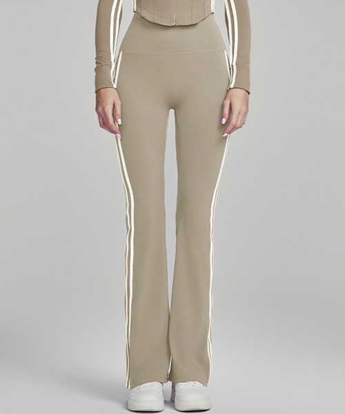 セール】レディース 配色サイドラインフレアパンツ ［ヨガ