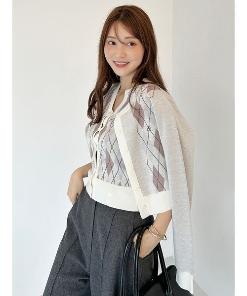 SNIDEL（スナイデル）の「アーガイルカーディガン（カーディガン/ボレロ・レディース・ブラウン/グレー/アイボリー・F）」の9枚目の写真