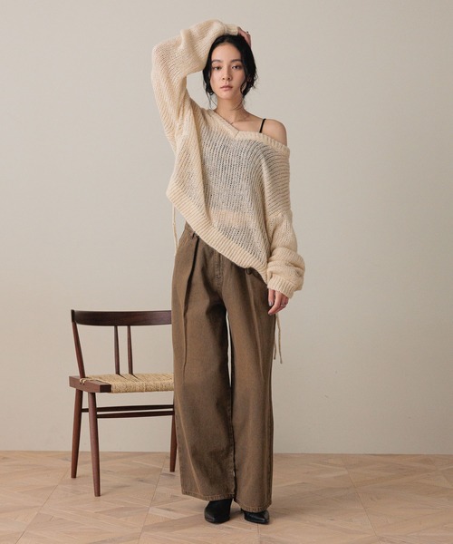 LOWRYS FARM(ローリーズファーム)の「タックワイドデニム 532506(デニムパンツ・レディース・パープル/ブラック/ブラウン/レオパード/ブルー・SMALL/MEDIUM/LARGE)」の13枚目の写真