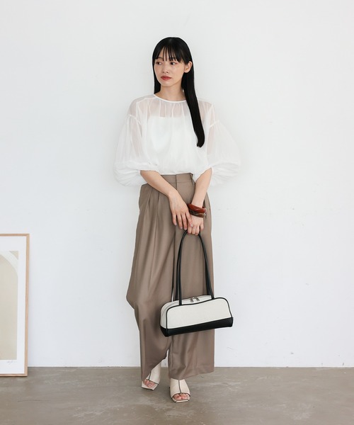 VitaFelice(ヴィータフェリーチェ)の「ミニボストンバッグ 横長フォルム 横長バッグ バイカラー キャンバスバッグ 長めハンドル(ボストンバッグ・レディース・ブラック・FREE)」の6枚目の写真
