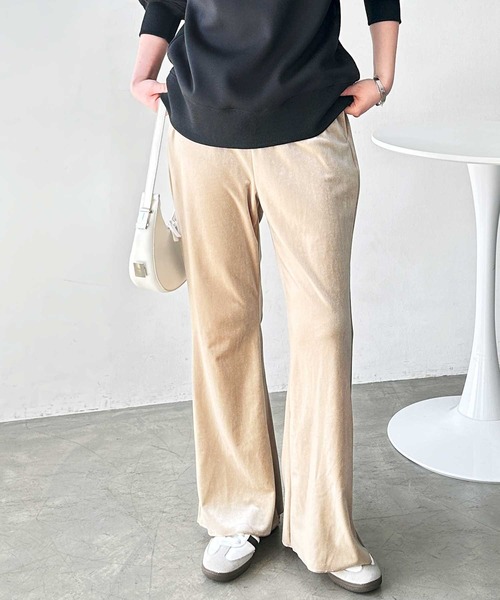 GeeRA(ジーラ)の「【S-XLサイズ展開】-3kg見え!ベロアフレアイージーパンツ(その他パンツ・レディース・ブラウン/ベージュ/ブラック・SMALL/MEDIUM/LARGE/X-LARGE)」の17枚目の写真